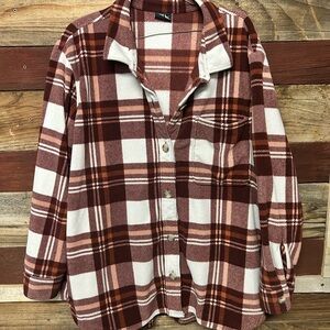 Eddie Bauer fleece Burgundy Plaid button down with pockets so comfy! XXL